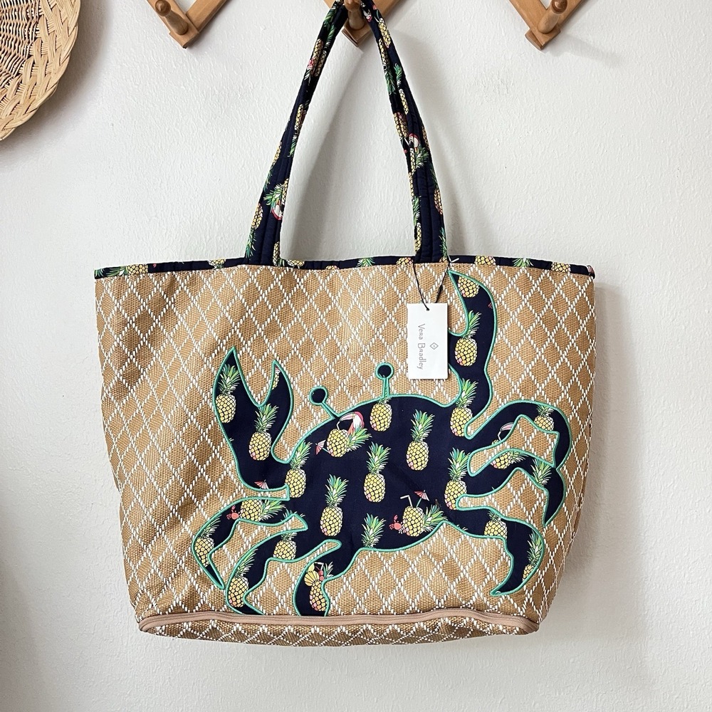 RETIRED NWT Vera Bradley L Beach Tote Toucan Party Pattern pineapple crab straw